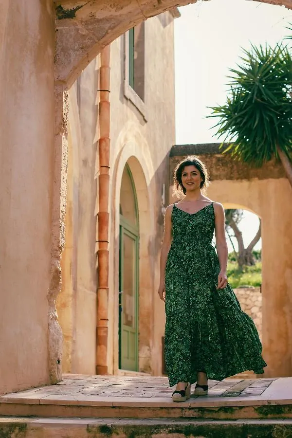 Relais Terre Di Romanello 노토